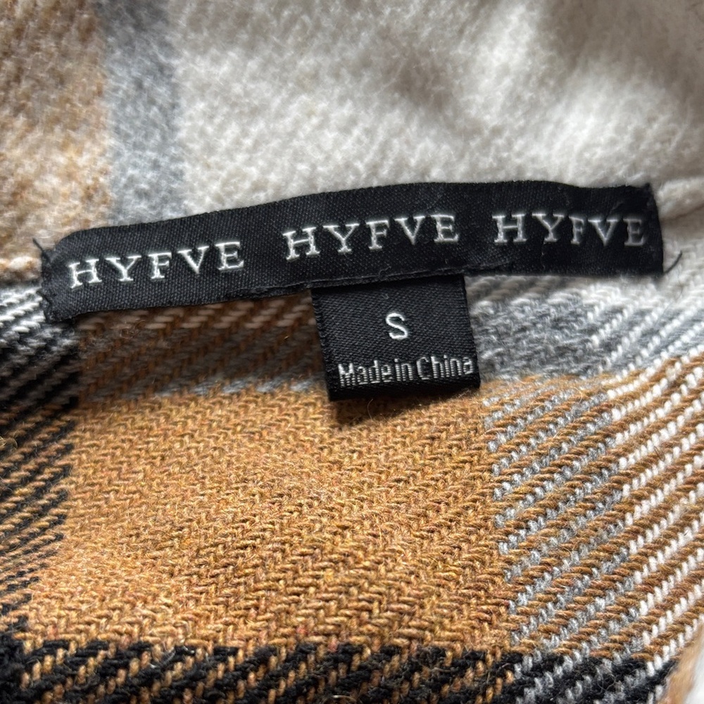 HYFVE Plaid Cropped Shacket in Brown and Cream - Picture 3 of 3
